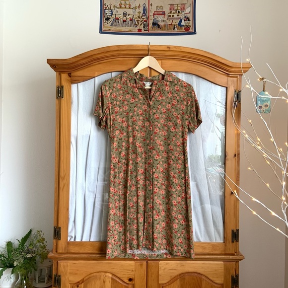 Christopher & Banks Dress size 4, Flower Print. - Picture 17 of 17